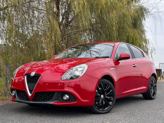 ジュリエッタスーパーブラウンレザーシート パワーシート