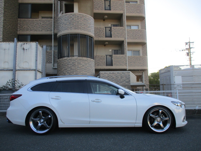 マツダ アテンザワゴン 2.2 XD BLITZ車高調 WORKホイール ナビ の中古