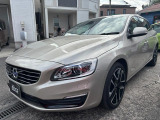 ボルボ V60
