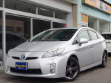 トヨタ プリウス