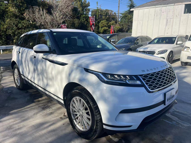 レンジローバーヴェラール2.0L D180 ディーゼル 4WD