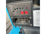 3相200V電源が必要です。