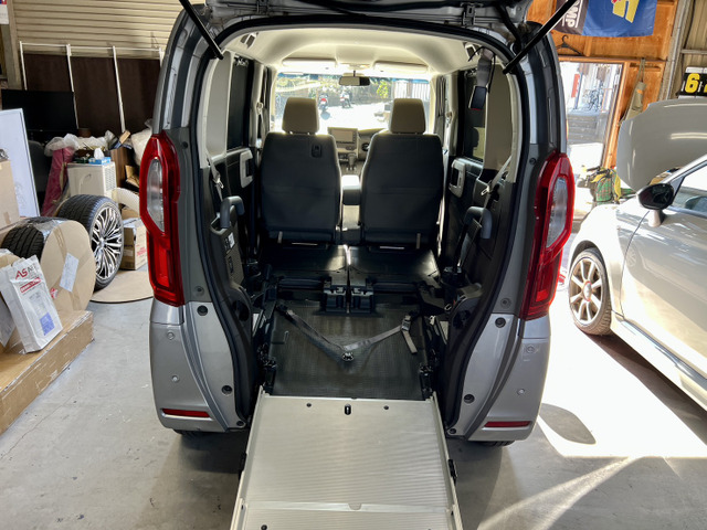 ホンダ N-BOX L スロープ スローパー 車いす移動車 福祉車両 の中古車