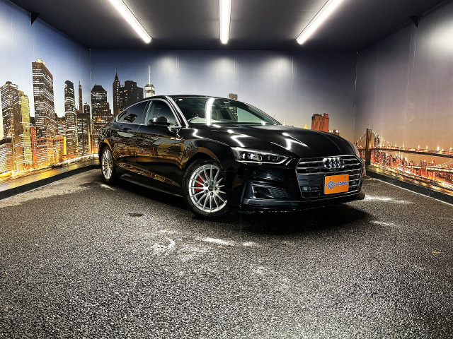 A5スポーツバック2.0 TFSI クワトロ スポーツ 4WD