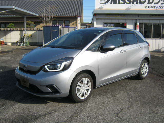 フィット1.5 e:HEV ベーシックホンダセンシング!!