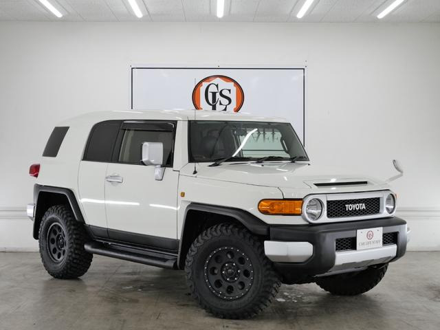 FJクルーザー 4.0 4WD ベースグレード ストラーダHDDナビ