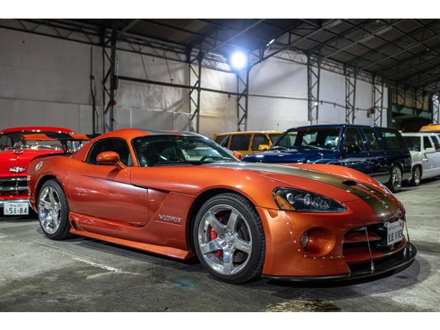 バイパー  SRT-10 新車並行