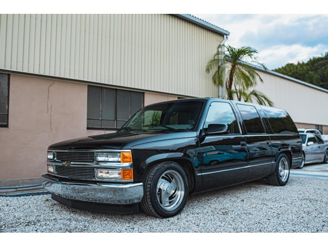 シボレー　サバーバン　90年代　オーバーフェンダー シボレー サバーバン 90年代 オーバーフェンダー シボレーサバーバン90