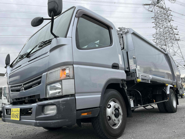キャンター 塵芥車 2.6t積プレス式パッカー車7.4立米