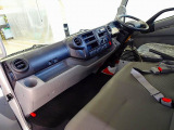 AC PS PW SRS ABS 集中ドアロック 左電格ミラー AM/FMラジオ ETC ターボ 排気ブレーキ アイドリングストップ トラクションコントロール