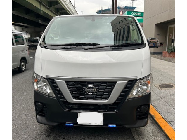 日産 NV350キャラバン 