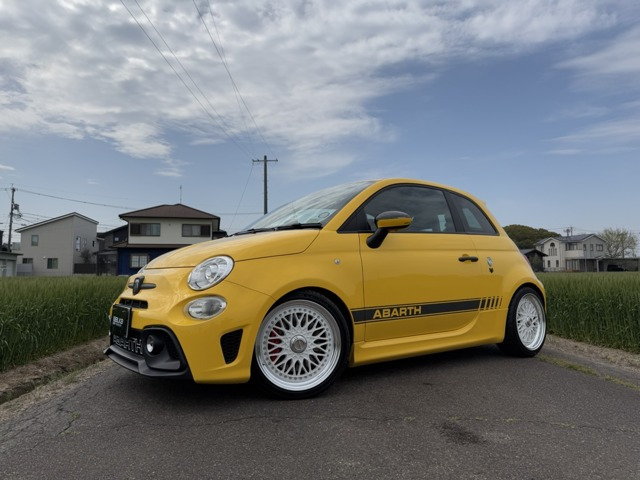 アバルト595コンペティツィオーネカスタム多数に予防整備もばっちり!