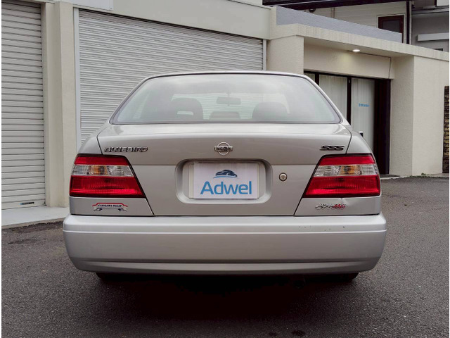 日産 ブルーバード 2.0 SSS の中古車詳細 (68,000km, シルバー, 東京都 