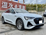e-tronスポーツバック 55 クワトロ Sライン 4WD ブラックスタイリングパッケージ
