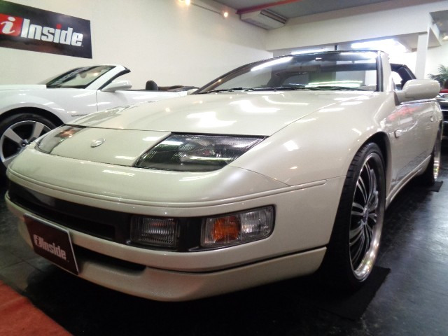 日産 フェアレディZコンバーチブル 3.0 300ZX ホワイトパールカラー