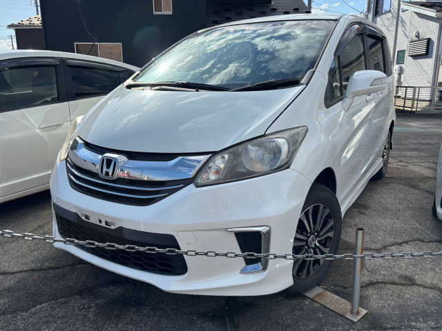 フリード1.5 G エアロ 4WDETC 純正アルミホイール バックカメラ