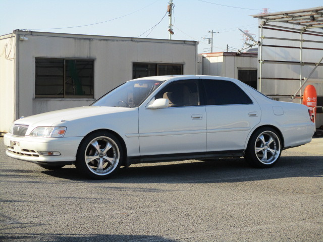 クレスタ2.5 エクシードローダウン