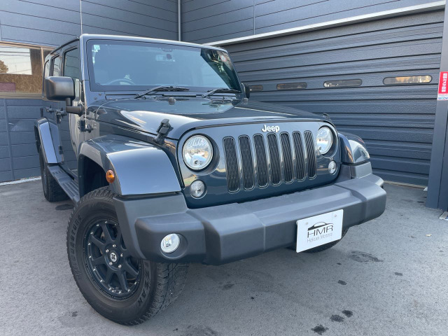 ラングラーアンリミテッド サハラ 3.6L 4WDボディカラー ライノー 社外マフラー