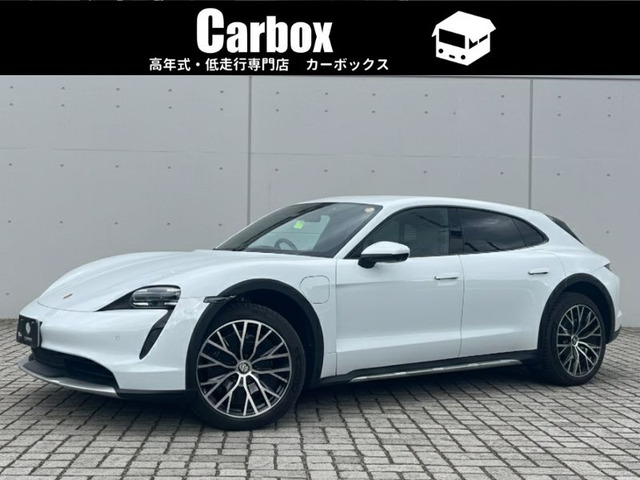 タイカンクロスツーリスモ4 4シート 4WD