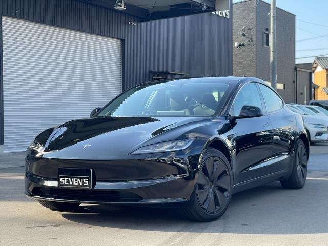 モデル3RWDヨークハンドル/黒革/純正ナビ