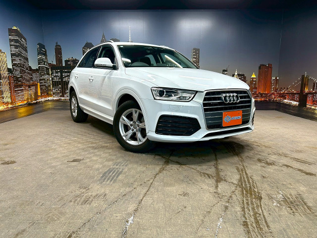 Q32.0 TFSI クワトロ 180PS 4WD4ED メーカーHDDナビ ルーフレール