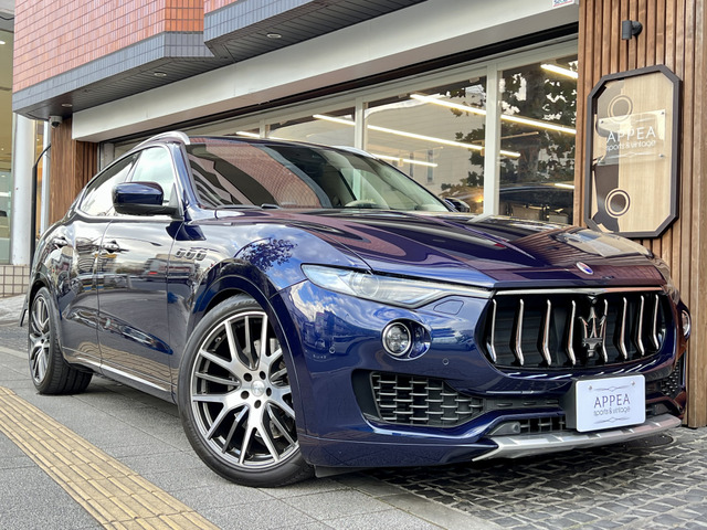 レヴァンテS 4WD左H ラグジュアリP 可変M&ロワリング