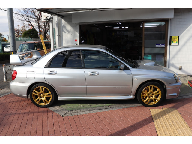 ②TTosh_T〈綺麗〉インプレッサ　純正ゴールドホ スバル インプレッサWRX 2.0 WRX STI 4WD Tベルト交換済み 純正