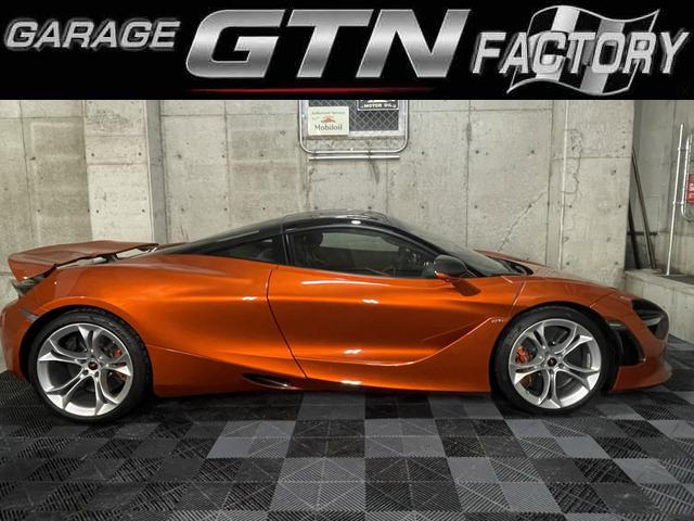 マクラーレン 720S 4.0 ローンチエディション カーボンPGK の中古車