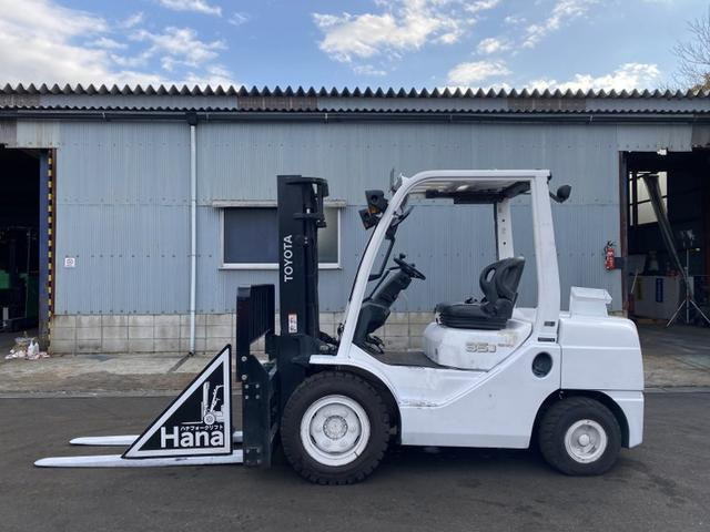 トヨタL&F エンジンフォークリフト 17595