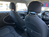 輸入車の修理や整備は高いと思っている人は多いですが、純正品同等の社外品や良質中古部品を使う事により、ディーラーの半分以下での修理、整備も可能です。お気軽にご相談ください