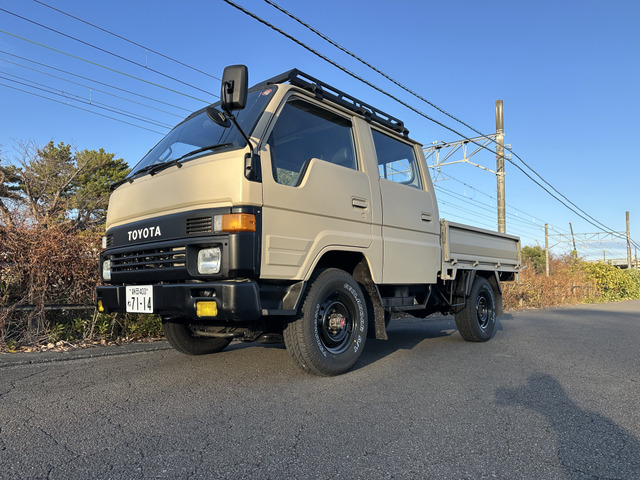 ハイエーストラックエアコン付