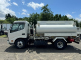 デュトロ  3.5KL タンクローリー 4WD