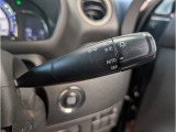 オートライトが装備されてます。使ってみると意外に便利な装備品なのですよ。