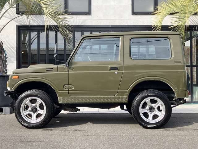 N*u様 新車外し スズキ ジムニー ランドベンチャー 純正 16インチ AW ジムニー【特別・限定】ランドベンチャー（スズキ）[4AT]のカタログ