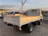トヨエース  2t平ボディ 荷台鉄板張り