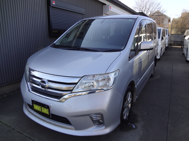 セレナ2.0 ハイウェイスター S-HYBRID Vセレクション純正ナビ TV スマートキー ETC