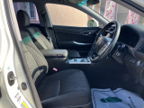 運転席 目立つ傷等ありません。距離を感じさせない位綺麗です。