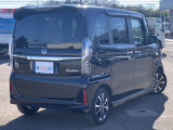 N-BOXカスタム G L ホンダセンシング 左側電動スライドドア 前席シートヒーター