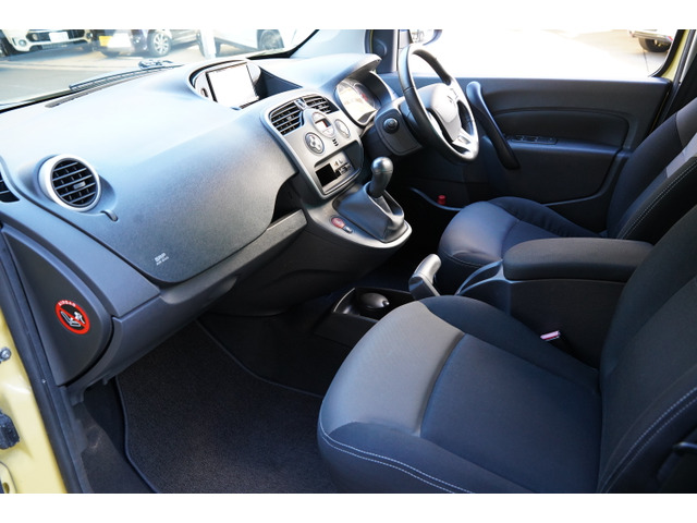 ルノー カングー