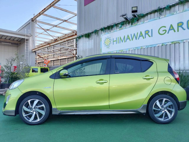 トヨタ アクア 1.5 X-URBAN PCS/純正ナビ/キーレス/LED の中古車詳細