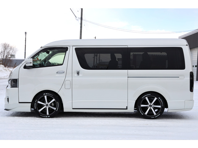 トヨタ ハイエース 2.7 GL ロング ファインテックツアラー 4WD 登録済