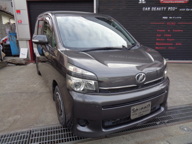 ヴォクシー2.0 X Lエディション