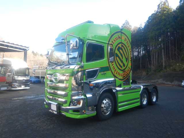 緑色メタリック大型トラックトレーラー最終値下 緑色メタリック大型トラックトレーラー最終値下 中古 三菱ふそう