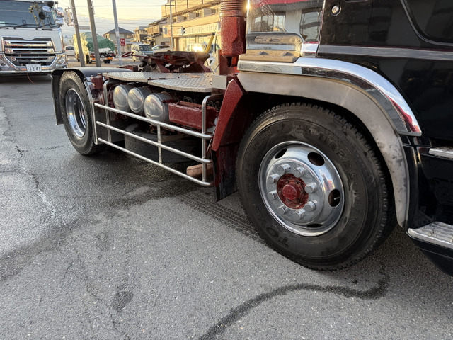 日野 スーパードルフィン トレーラーヘッド の中古車詳細 (909,000km