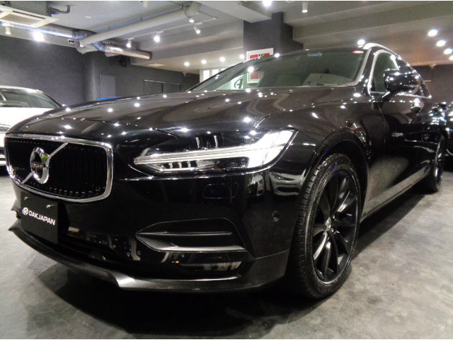 V90T5 モメンタムオニキスブラックMカラー2.0ターボエン