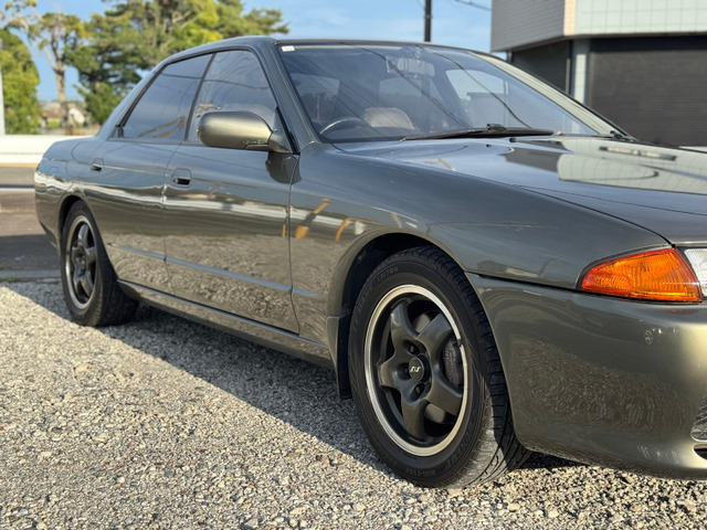 ★希少★日産純正（NISSAN） HNR32改 スカイライン  ｵｰﾃｯｸﾊﾞｰｼﾞｮﾝ 純正 レザーステアリング 日産 スカイラインGT-Rセダン 2.6 オーテックバージョン 4WD E-HNR32改