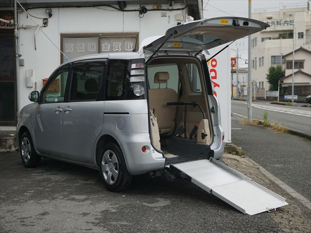 シエンタ 1.5 G ウェルキャブ 車いす仕様車 スロープタイプ タイプI 禁煙車後退防止...