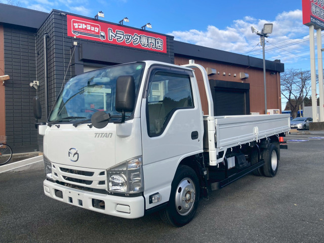 タイタン2t積・平ボディ・ロング・高床・AT車