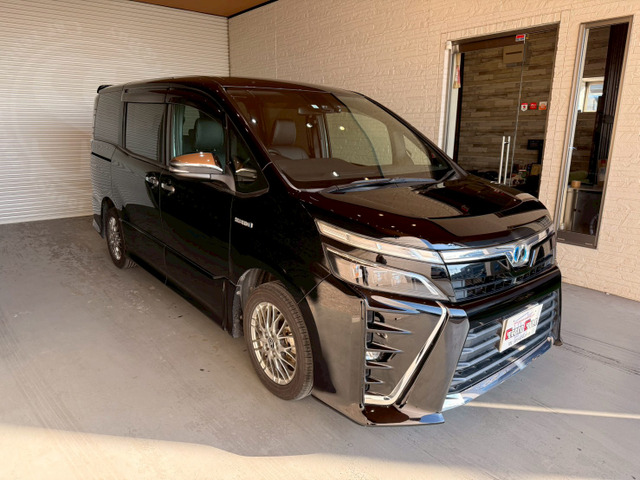 ヴォクシー1.8 ハイブリッド ZS 煌ETC Bluetooth バックカメラ