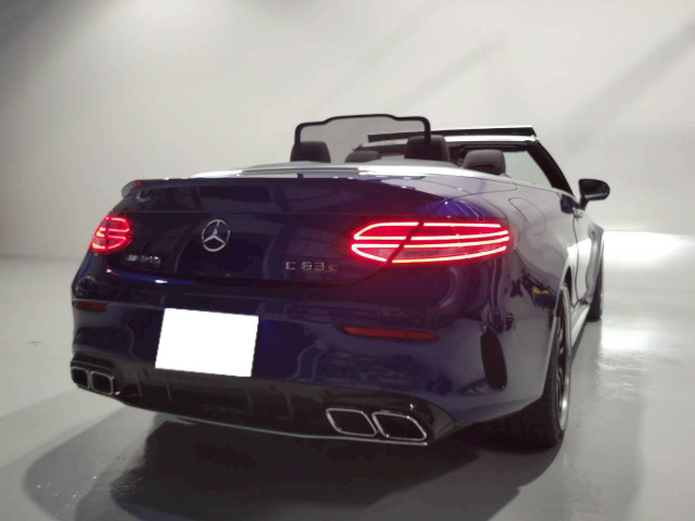 メルセデス・ベンツ Cクラスカブリオレ AMG C63 S の中古車詳細